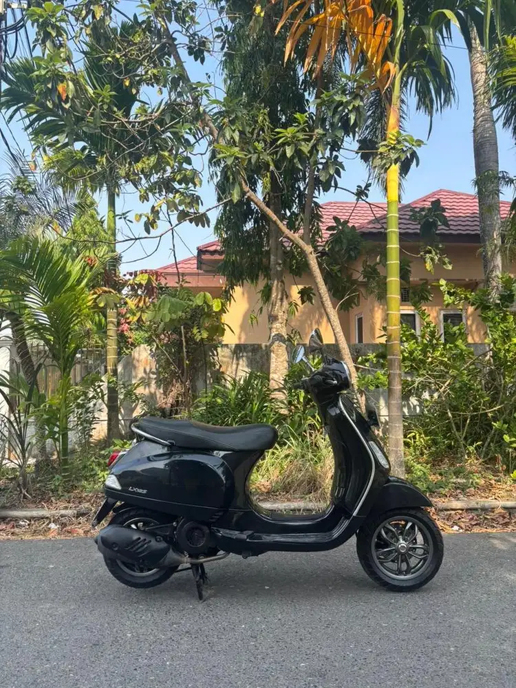 Vespa LX i get 125 cc