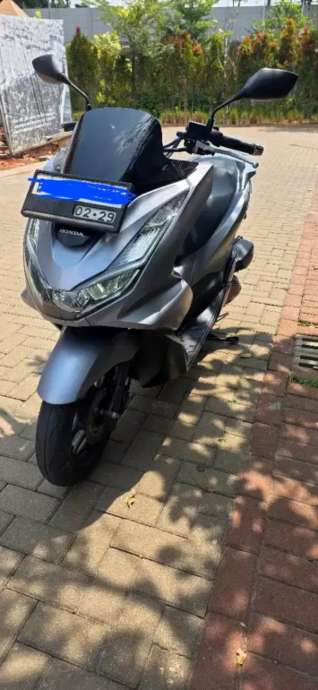 Jual PCX 160 Marvelous Silver Tahun 2024