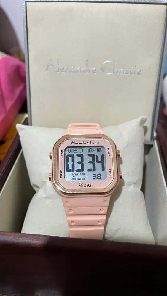 Jam Tangan Alexandre Christie digital