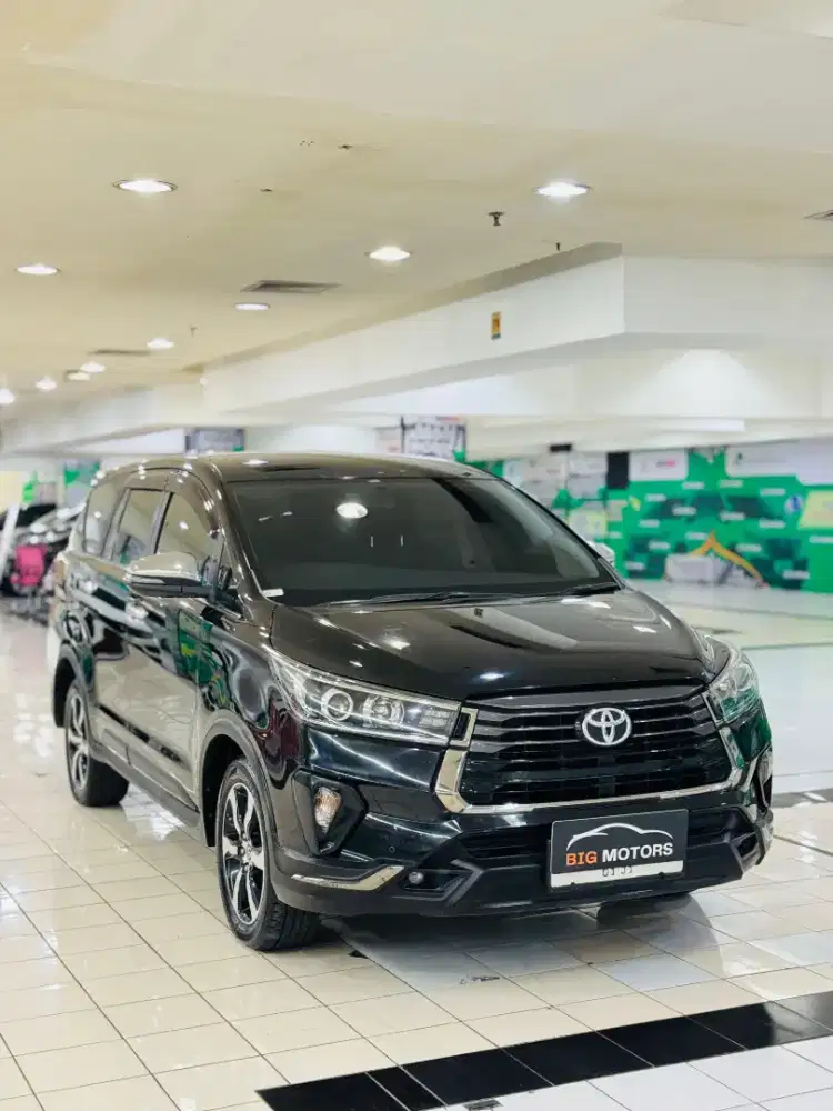Toyota Innova Reborn Venturer Diesel 2.4 Facelift 2021 Hitam AT