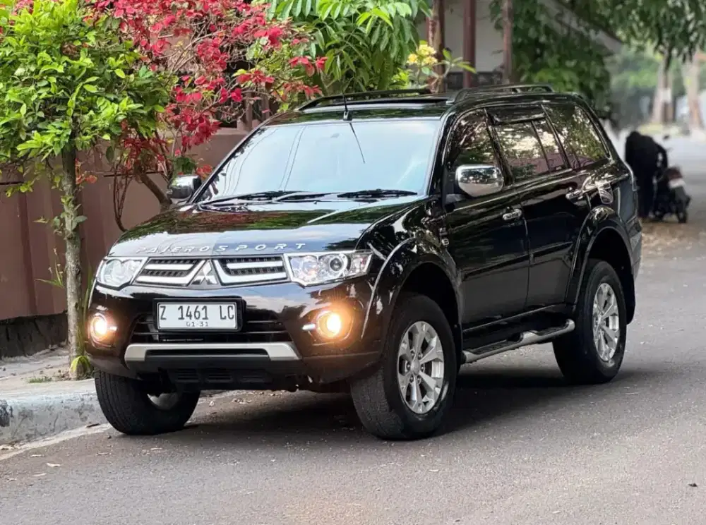 PAJERO SPORT DAKAR VGT 2.5L AT 2015/2016 LowKM 59rb RECORD MITSUBISHI