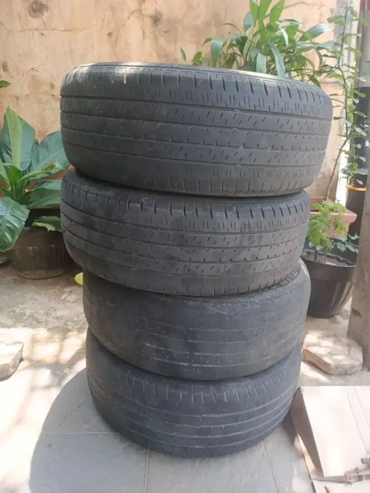 Ban HRV 215-55/R17, BEKAS