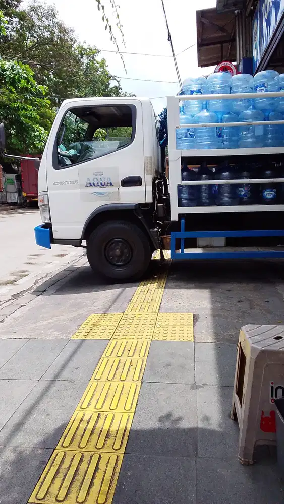 Nyari kerja driver pengalaman colt diesel engkel long.