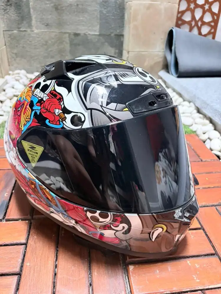 Helm Fullface Zeus zs826 Fujin Raijin