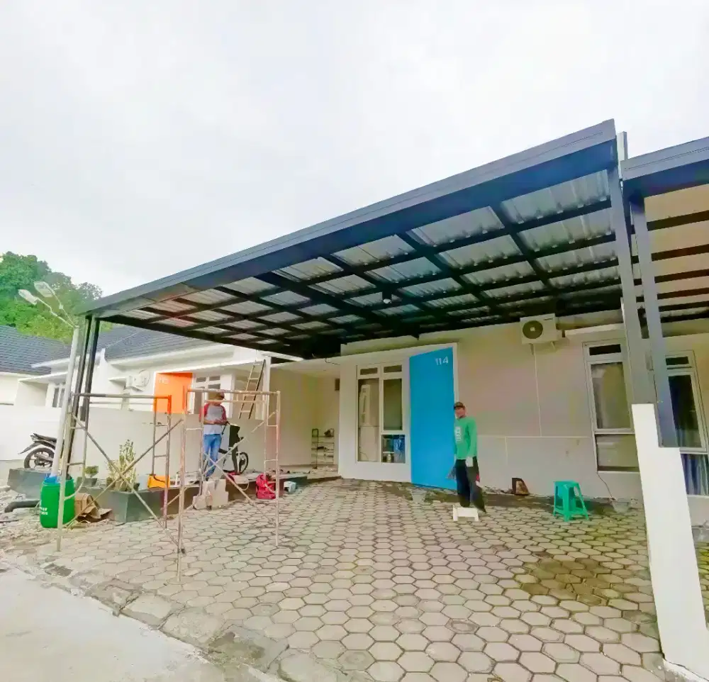 Kanopi baja ringan dan garasi