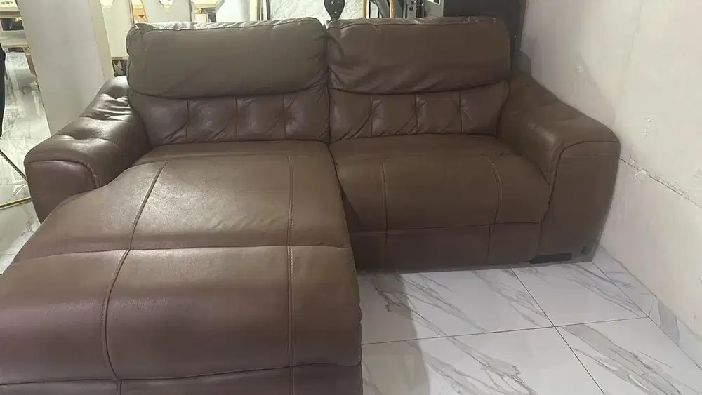 Sofa keluarga madison brown