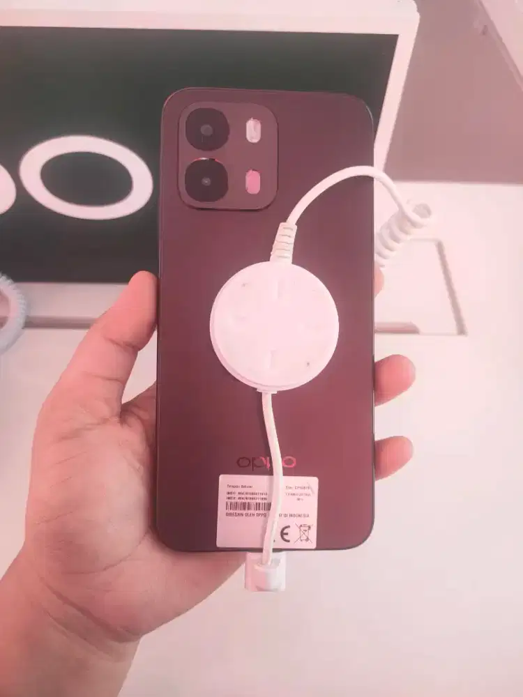 Oppo A6S bisa cash dan cicilan