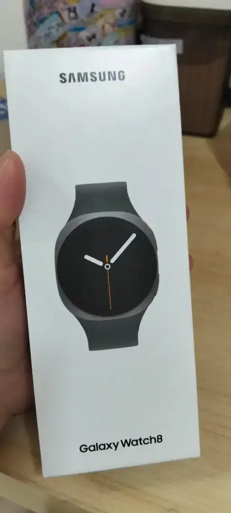 ​[BNIB] Samsung Galaxy Watch8 40mm Bluetooth WiFi GPS -
Graphite