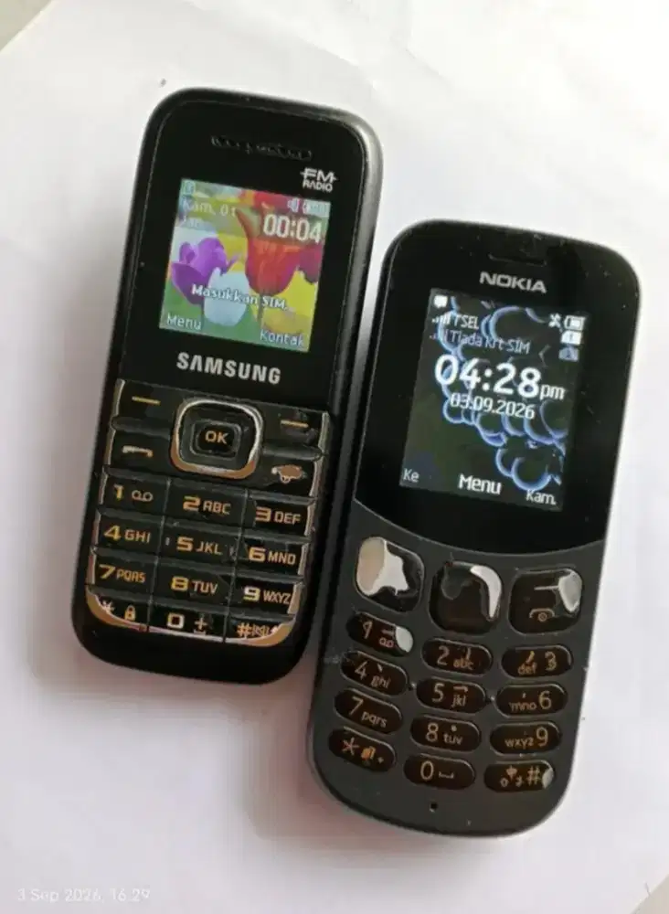 Dua Hp Seratus Ribu
