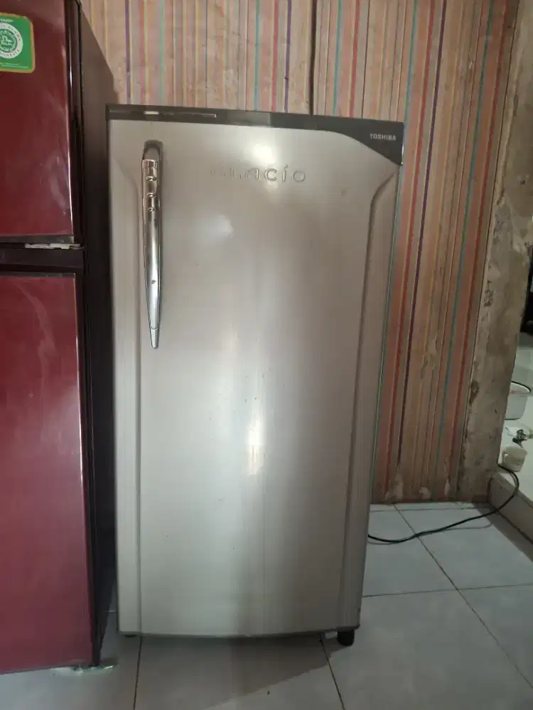 Kulkas Toshiba Glacio Silver 1 Pintu