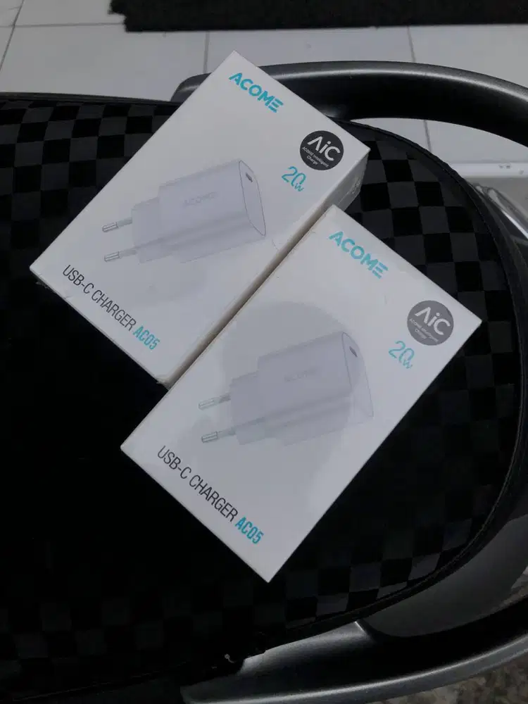 ACOME AC05 Adapter Type-C PD 20W