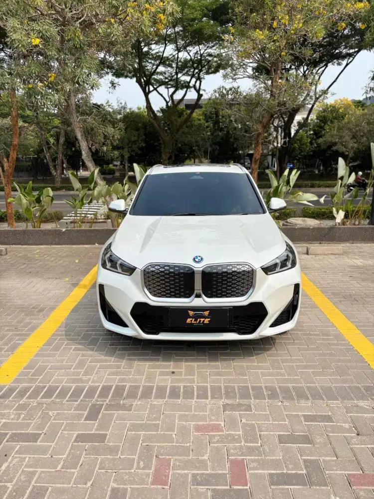 BMW iX1 eDrive20 M Sport 2024