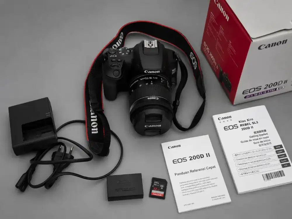 Kamera Canon EOS 200D Mark II
