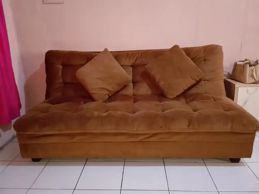 Di jual Sofa bed