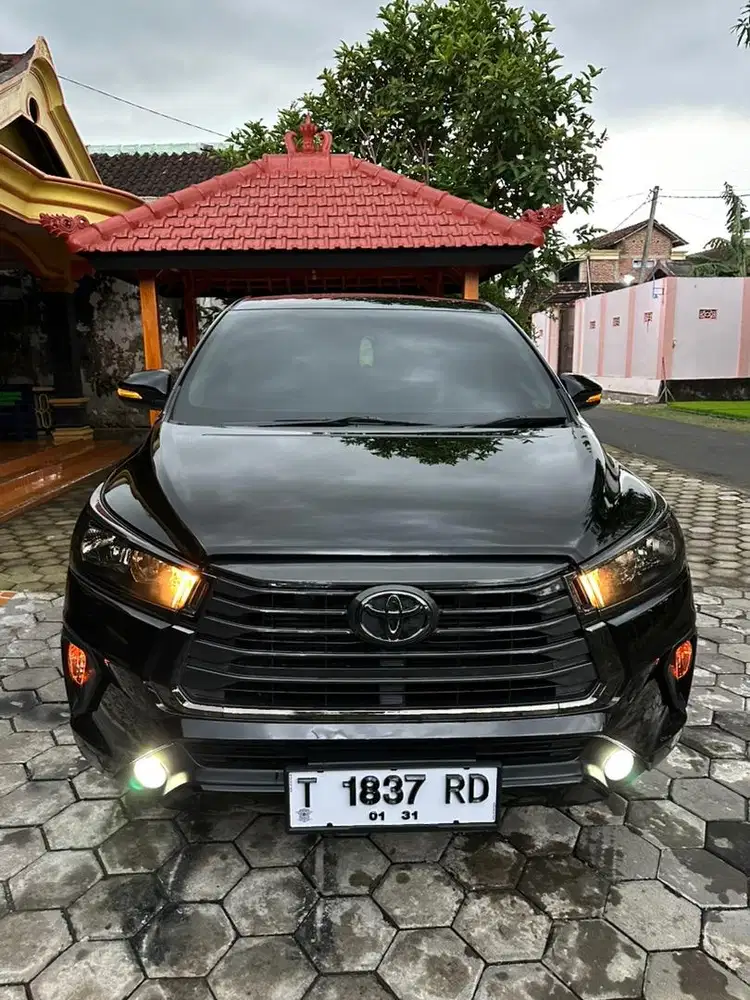 Innova Reborn G Matic Diesel