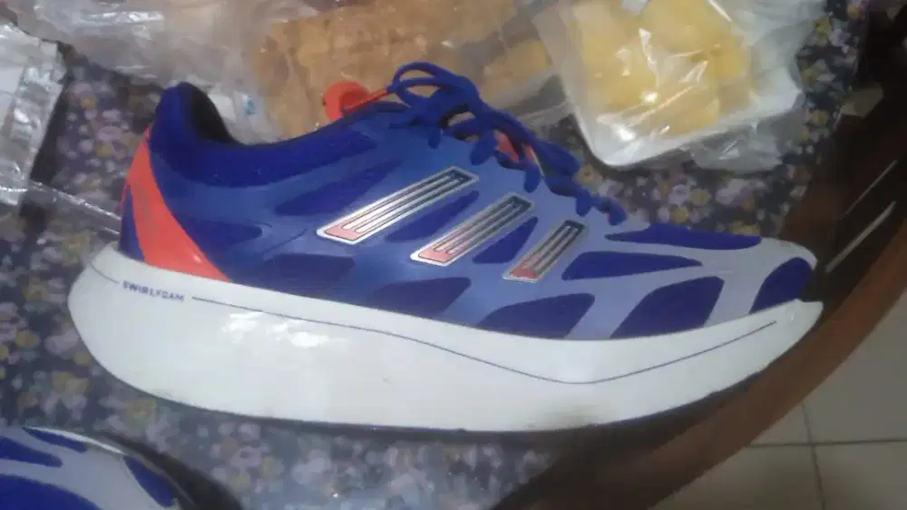 Sepatu Running Adidas Adizero Size 44