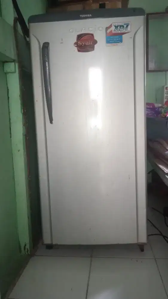 Jual kulkas bekas body masih bagus