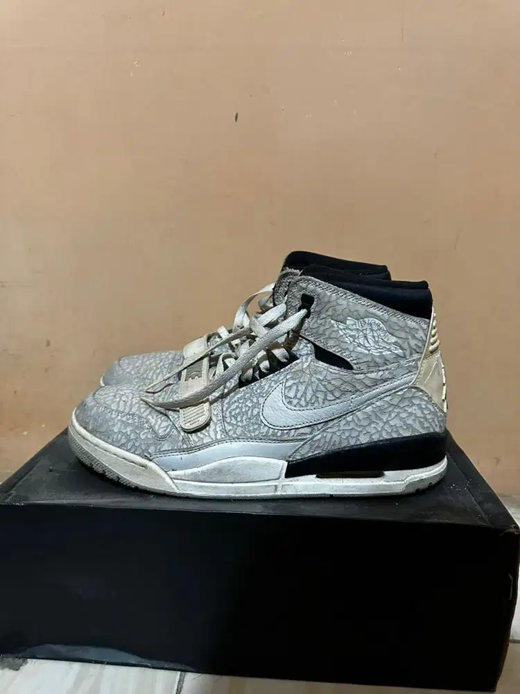 Air Jordan Legacy