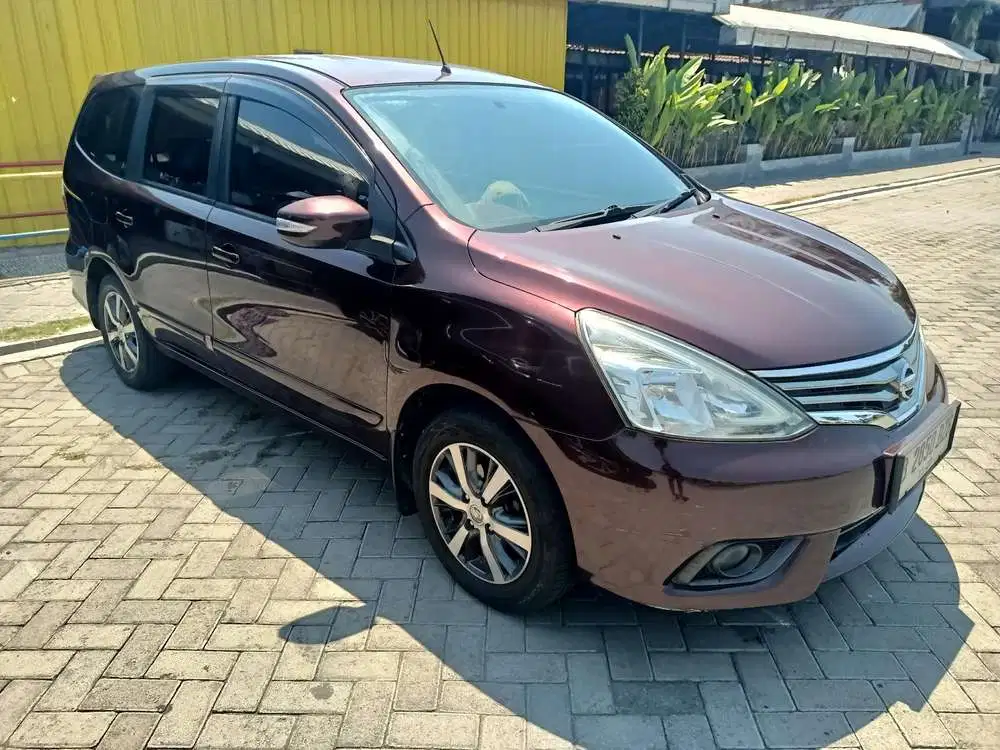 Nissan Grand livina 2017 Bensin
