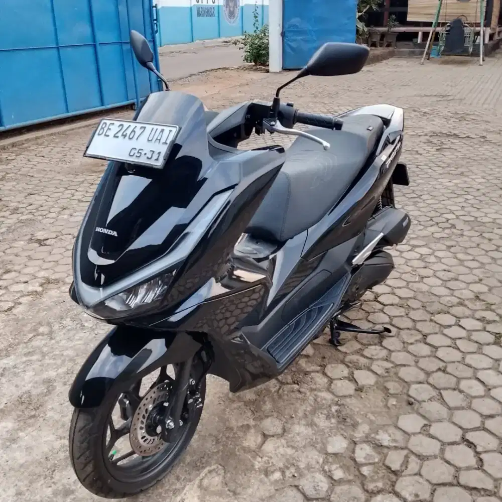 Honda PCX 160cc tahun 2026 lengkap pajak on