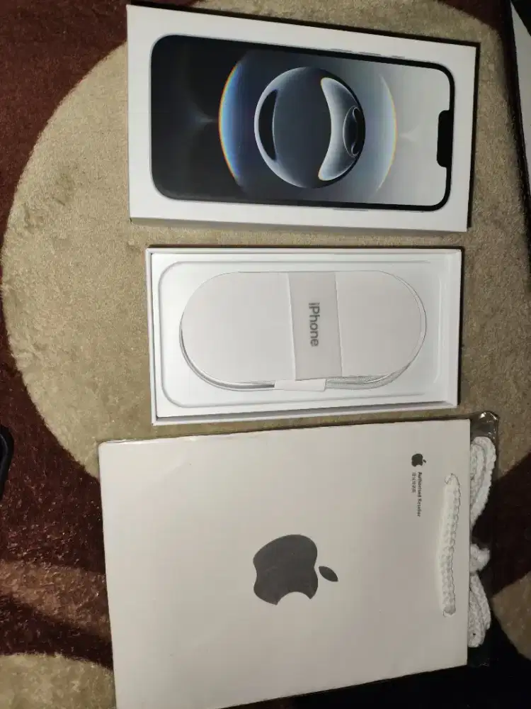 iPhone 16e inter 128gb All Operator
