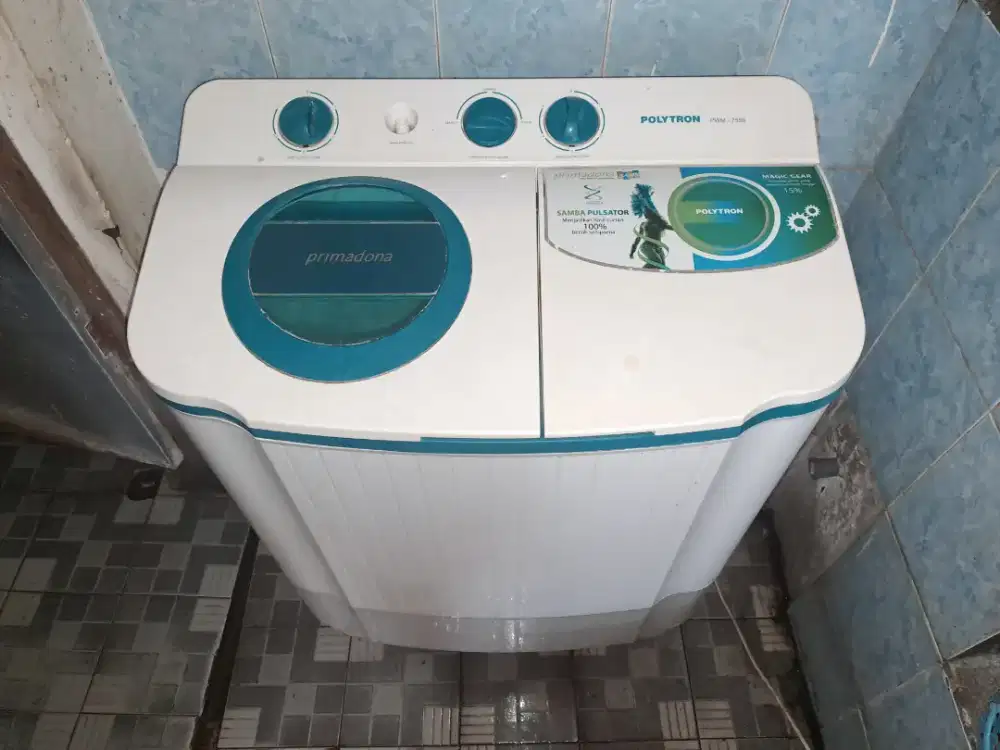Jual mesin cuci 2 tabung 7.5 kg polytron samba