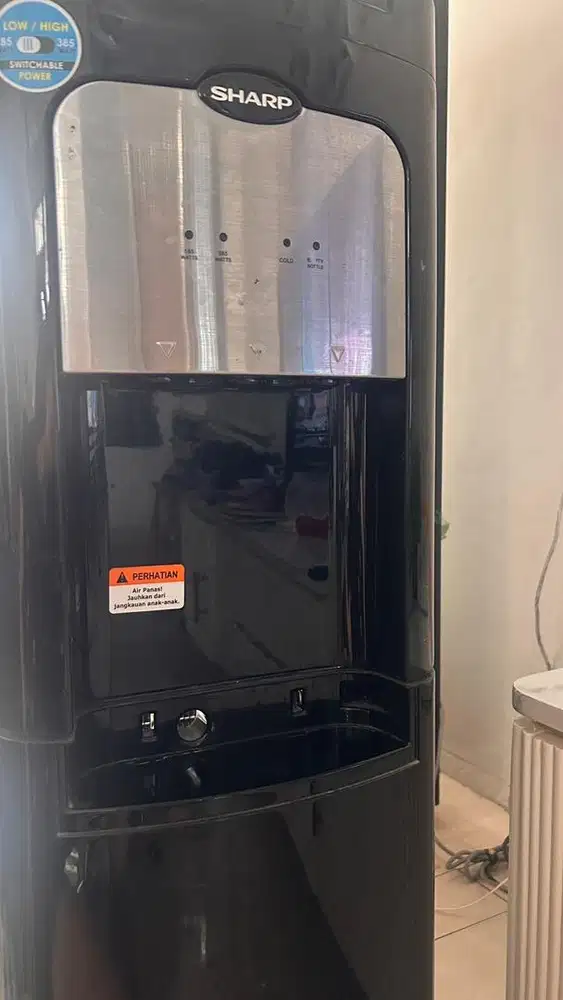 Dispenser sharp jarang di pakai model atau type baru