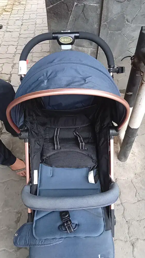 Dorongan bayi merek Qz1