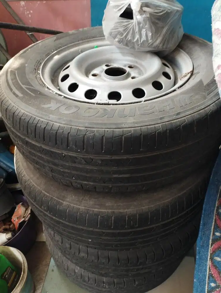 Dijual Ban dan Velg