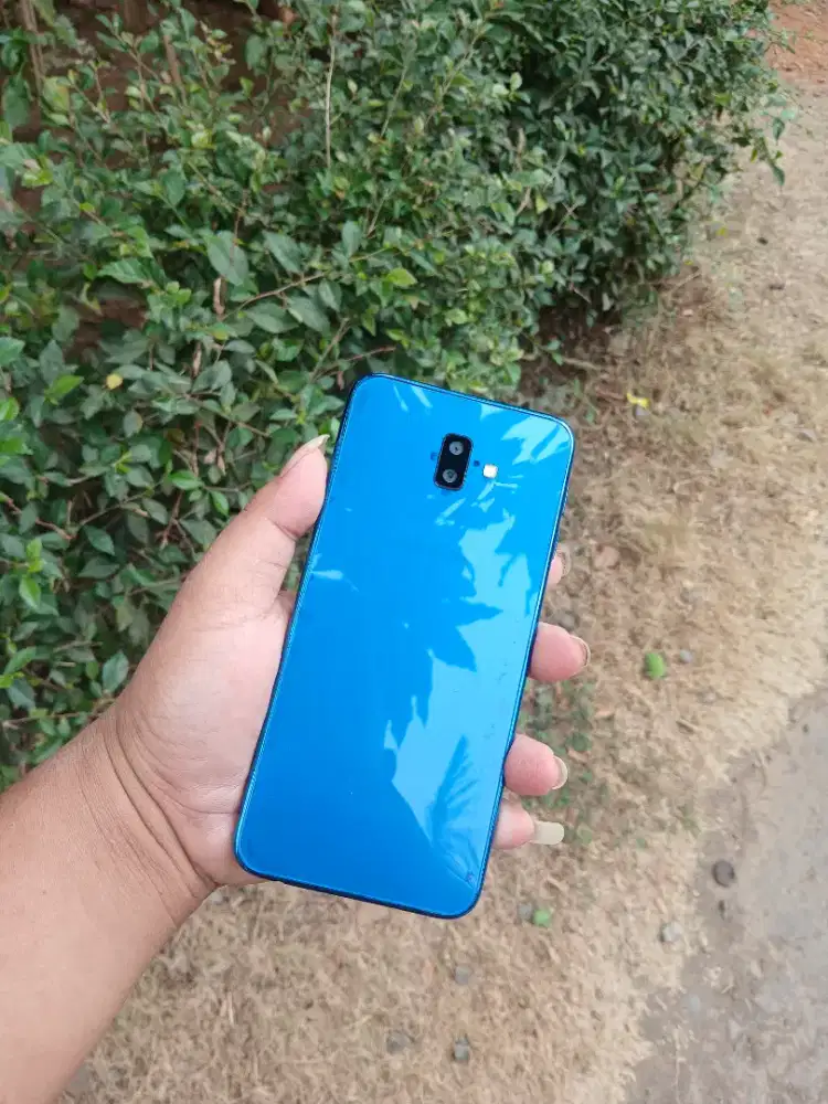 Samsung J6 Plus Ram 4/64 Gb, Kondisi Siap Pakai.