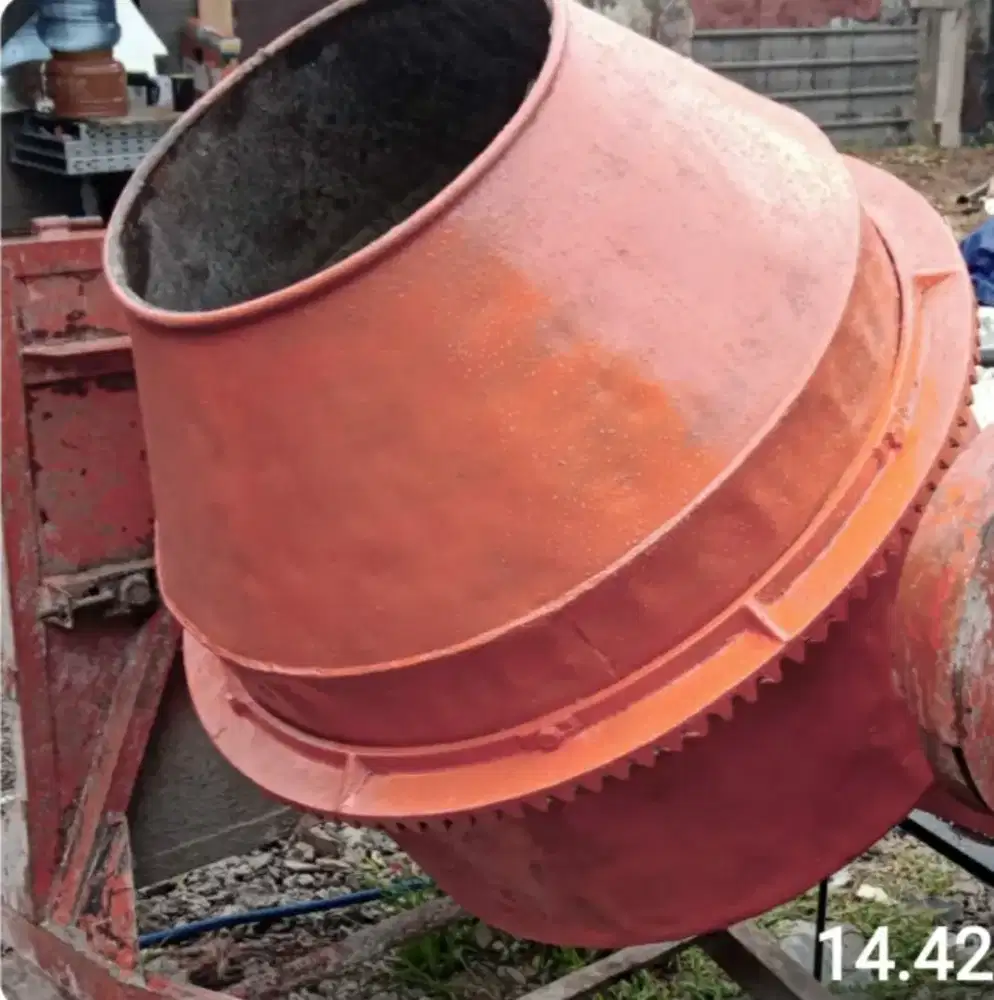 Sewa molen cor dan alat bangunan