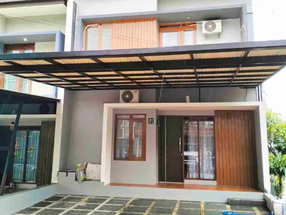 Sewain Rumah 4 Kamar Full Furnis Komplek Villa Ubud Village Sariwangi Bandung