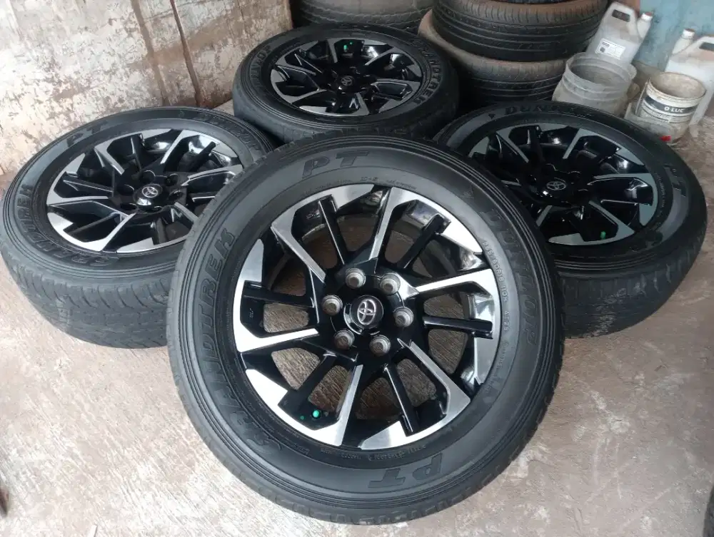Velg Mulus Ban itungan  bonus originalnya Portuner Gr Ring 18