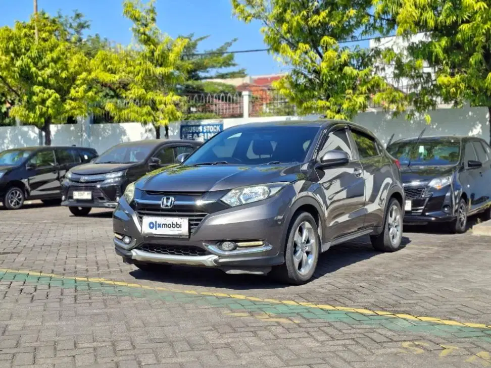 Pajak Panjang Honda HR-V 1.5 E Bensin-AT 2015 Abu-abu LADK