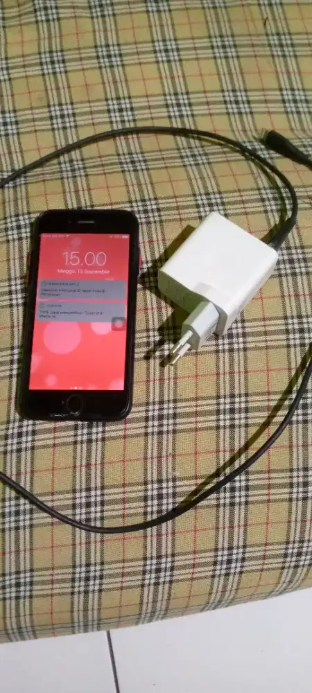 Hp bekas iPhone 6 [LAYAK PAKAI]