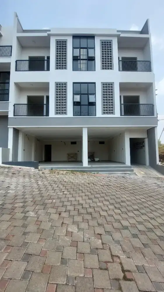 Double cuan dari 1 properti minimarket rukost
