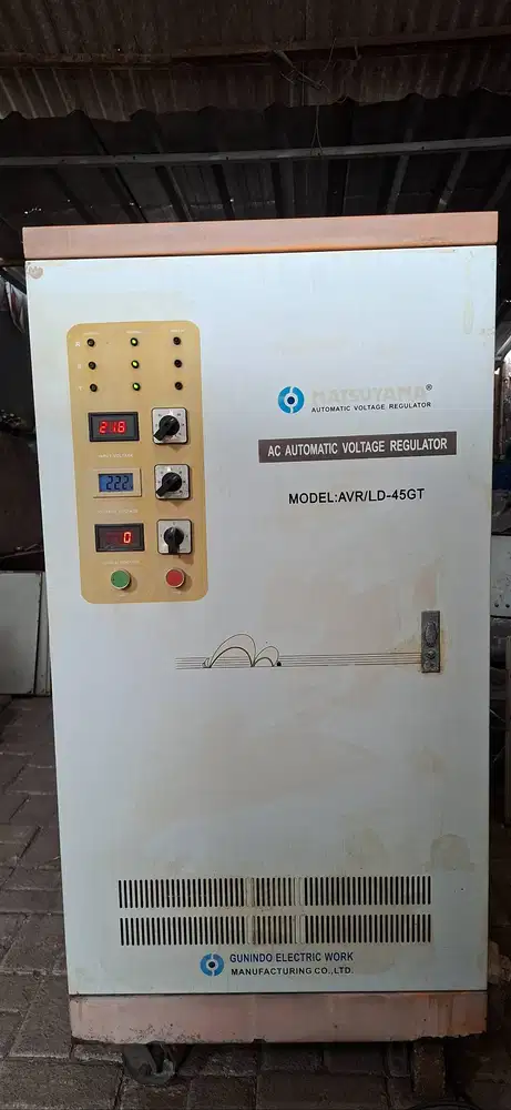 Stabilizer Listrik MATSUYAMA 45Kva 3Phase Digital