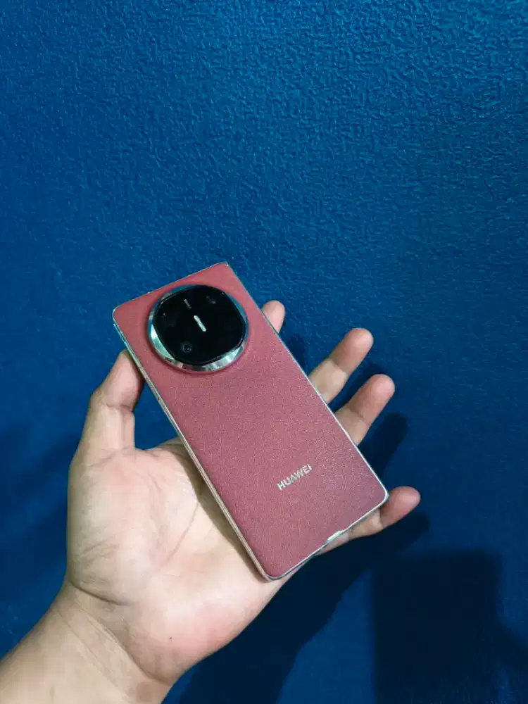 Huawei Mate X6 512Gb Minus Layar Dalam Fungsi Normal