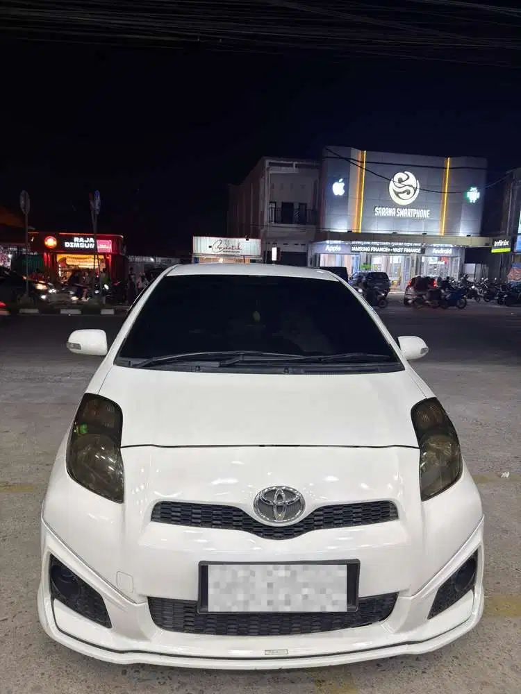 Toyota Yaris 2012 Bensin