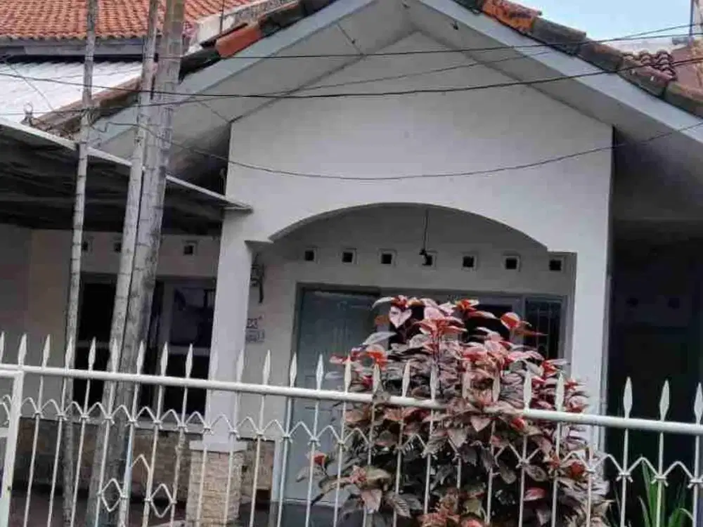 Rumah LT 129 Siap Huni di Komplek Antapani Bandung harga 1,25 Milyar