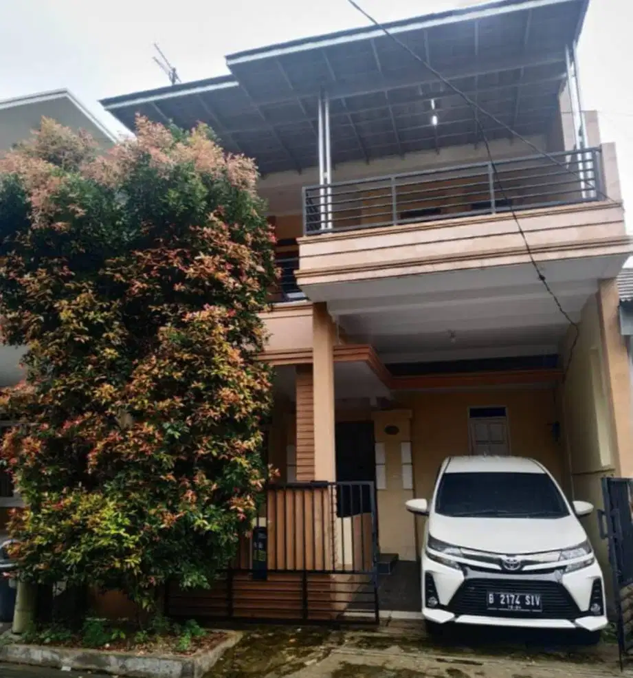 Dijual Rumah Strategis Sentul City Taman Victoria 2 lantai