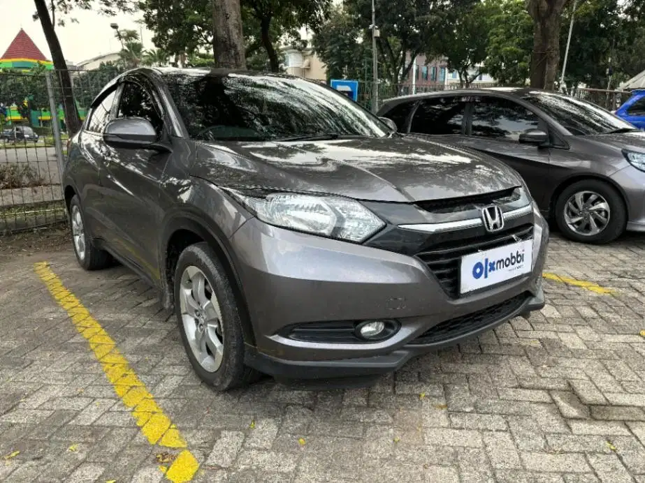 DP MURAH Honda HR-V 1.5 E Bensin-AT 2017 Abu CNRBB
