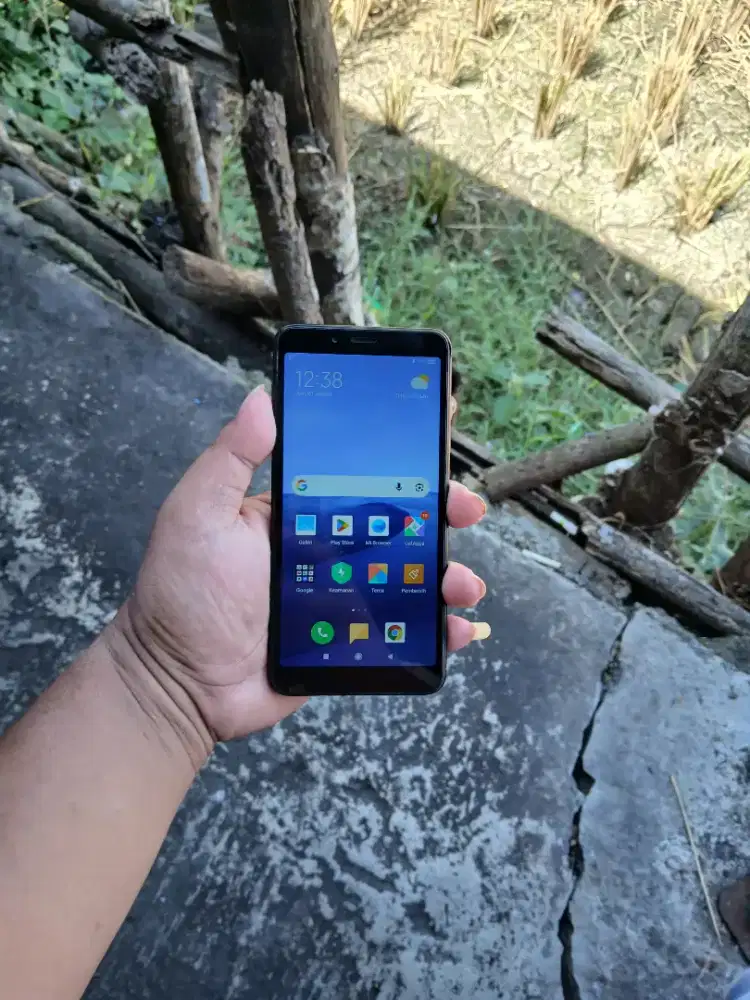 Di Jual Hp Redmi 6a Kondisi Siap Pakai. Ram 2/16 Gb.