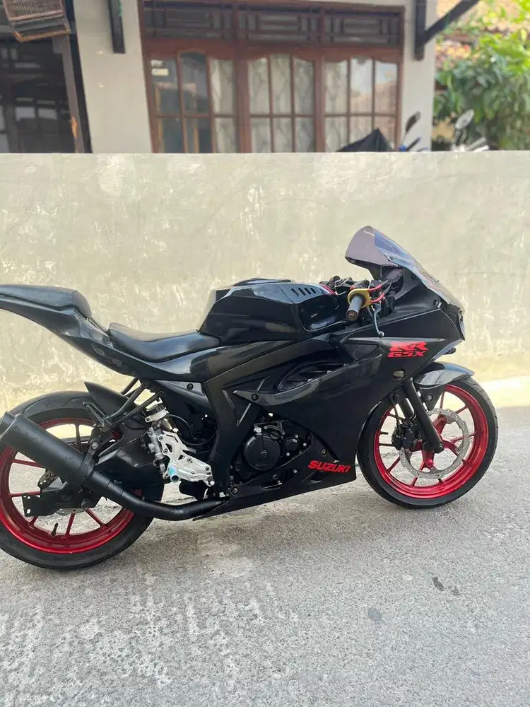 Gsx R 2019 modif ducati