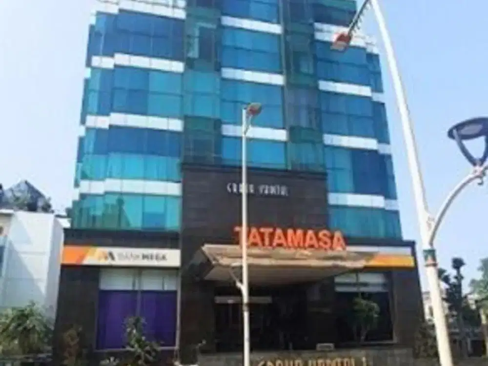 Disewakan Untuk Resto, Coffee Shop, Luas 215m2 Graha Kapital 1,  Kemang