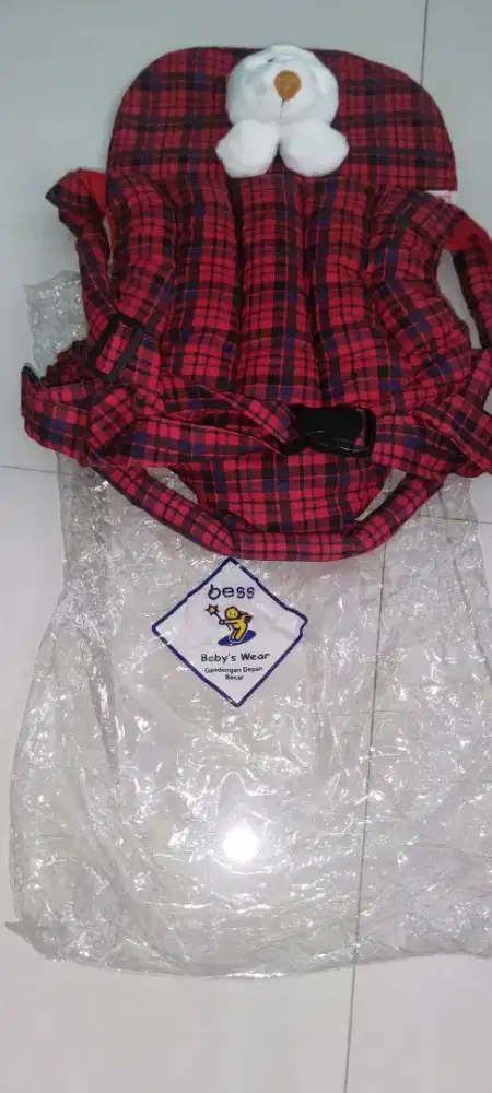 Gendongan Bayi Depan Bess Boneka -- Baby Carrier