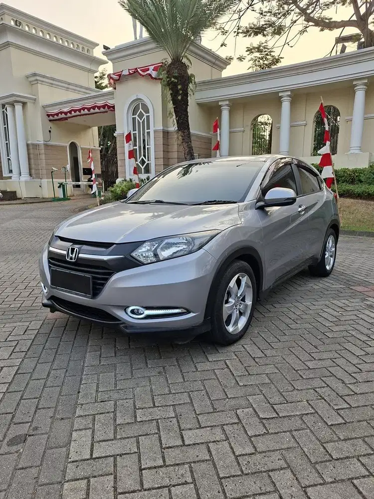 Honda HRV E bensin 2017