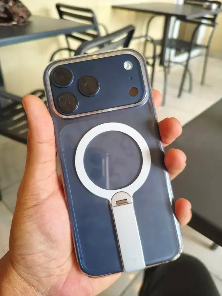 Jual Iphone 17 Pro max ( blue ) 256 GB