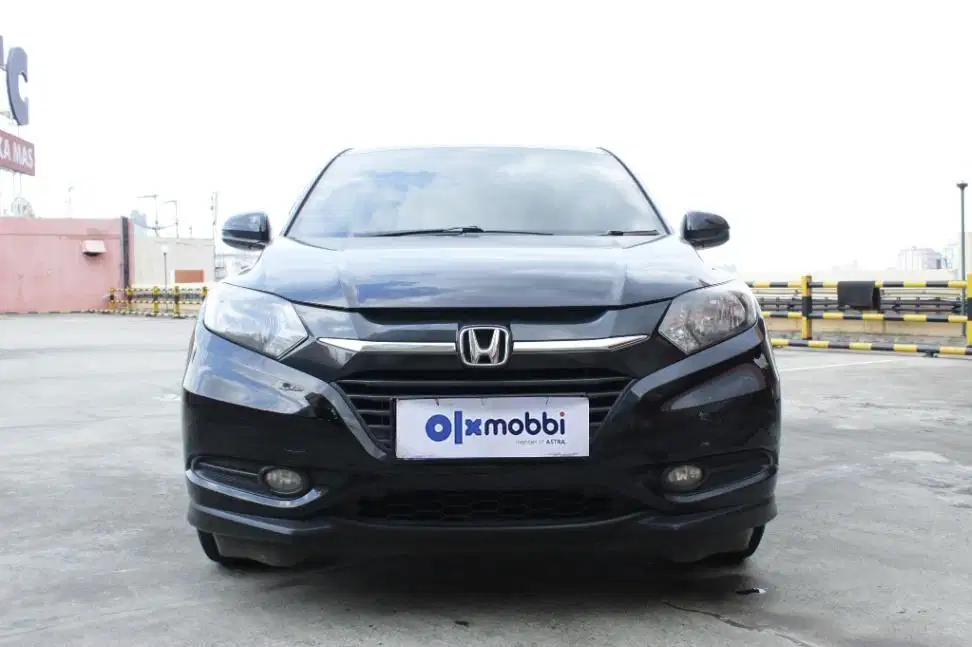 TDP 9, JT Honda HR-V 1.5 E Bensin-AT Hitam 2017
