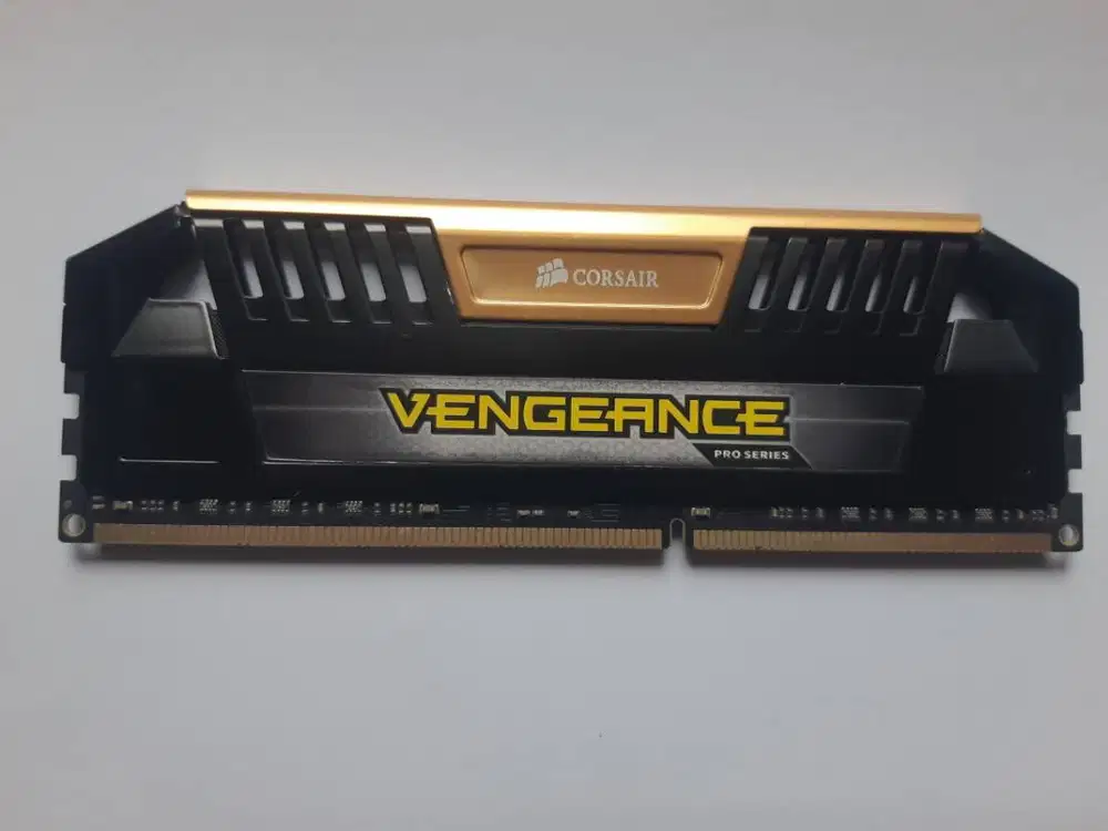 Ram Komputer DDR3 8Gb 1600Mhz